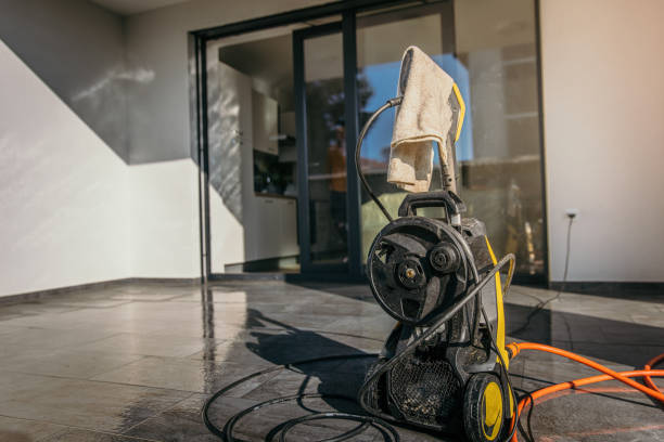 Animal Enclosure Cleaning in La Quinta, CA